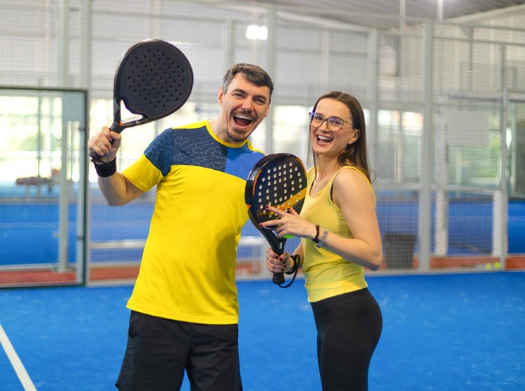 Unternehmen spezialisiert auf die Herstellung von Padelplätzen Deutschland (Berlin)
